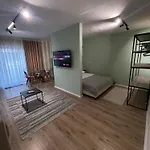 As, Bllok Studio & Apartment