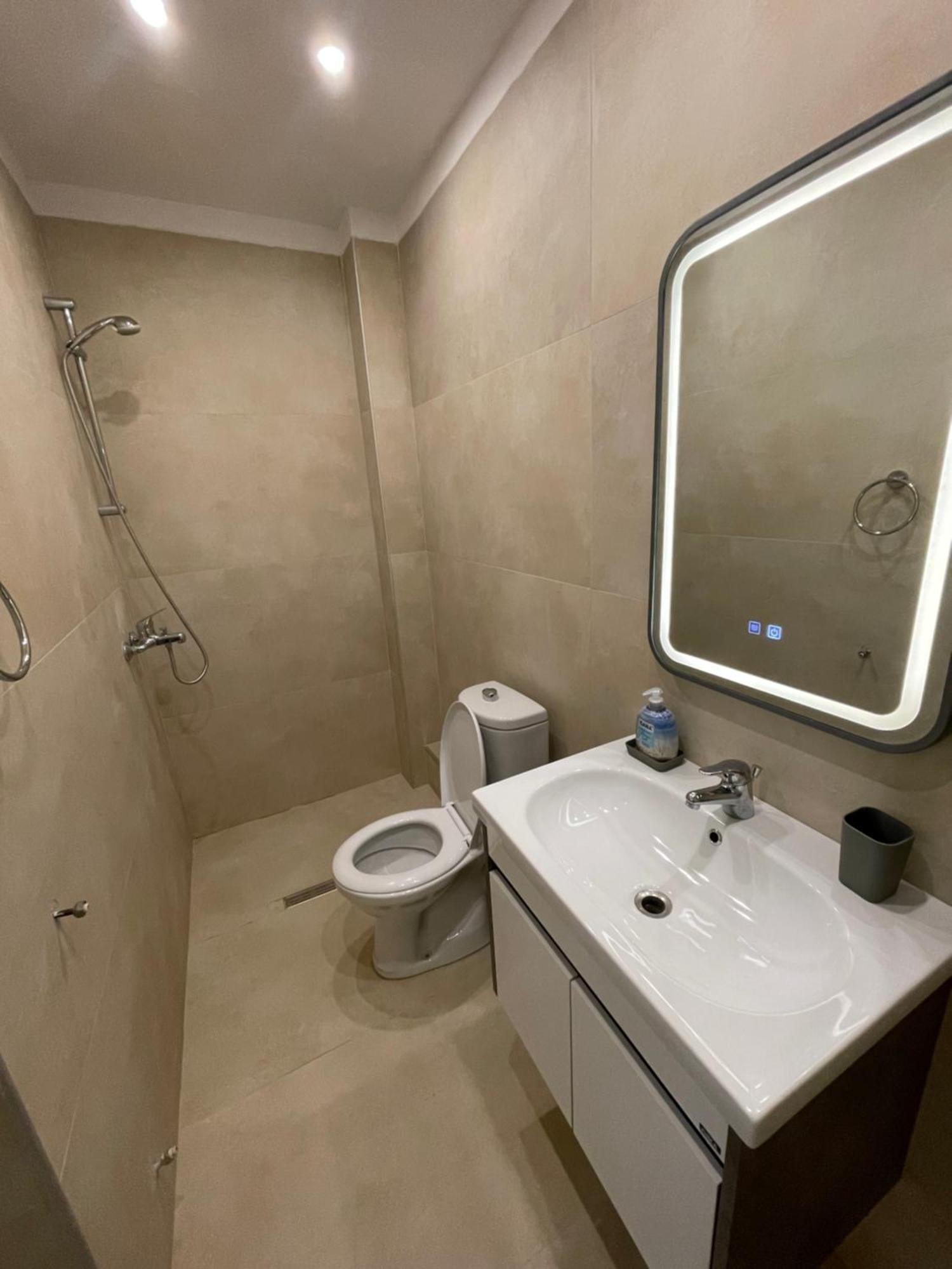 As, Bllok Studio & Apartamento